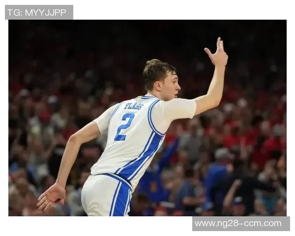 布泽尔儿子杜克季前赛表现惊艳狂砍24分23板再送盖帽接连高分展现潜力 布泽尔儿子杜克季前赛表现惊艳狂砍24分23板再送盖帽接连高分展现潜力