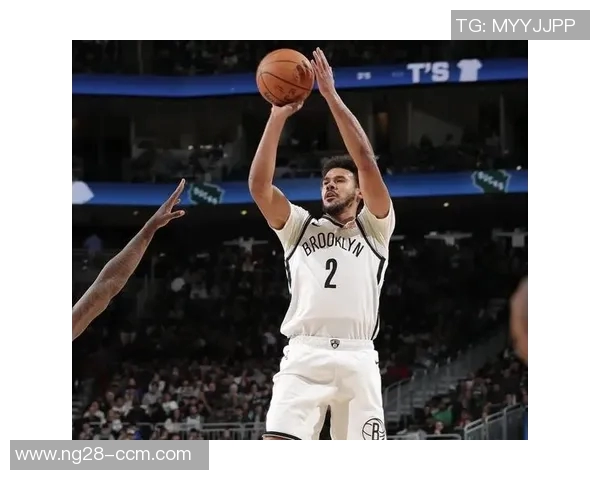 卡梅隆约翰逊上半场状态低迷仅得5分球队需寻找更好进攻节奏 卡梅隆约翰逊上半场状态低迷仅得5分球队需寻找更好进攻节奏