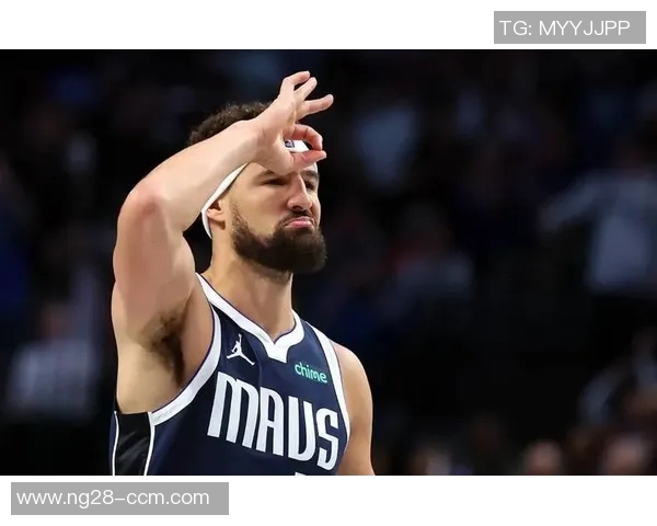 浓眉因伤缺席独行侠对灰熊比赛连续缺阵已达四场