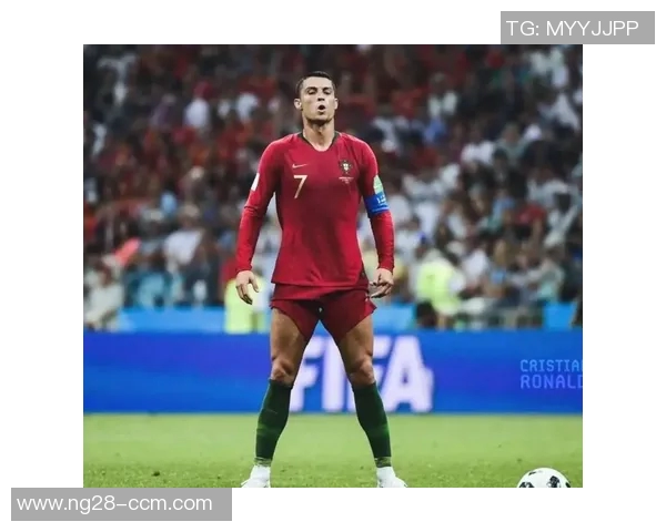 C罗因肘击事件或面临国际足联禁赛三场的严厉处罚 C罗因肘击事件或面临国际足联禁赛三场的严厉处罚