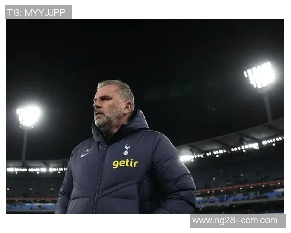 天空体育报道曼联冬季引援可能性低夏季目标若提前或将引进